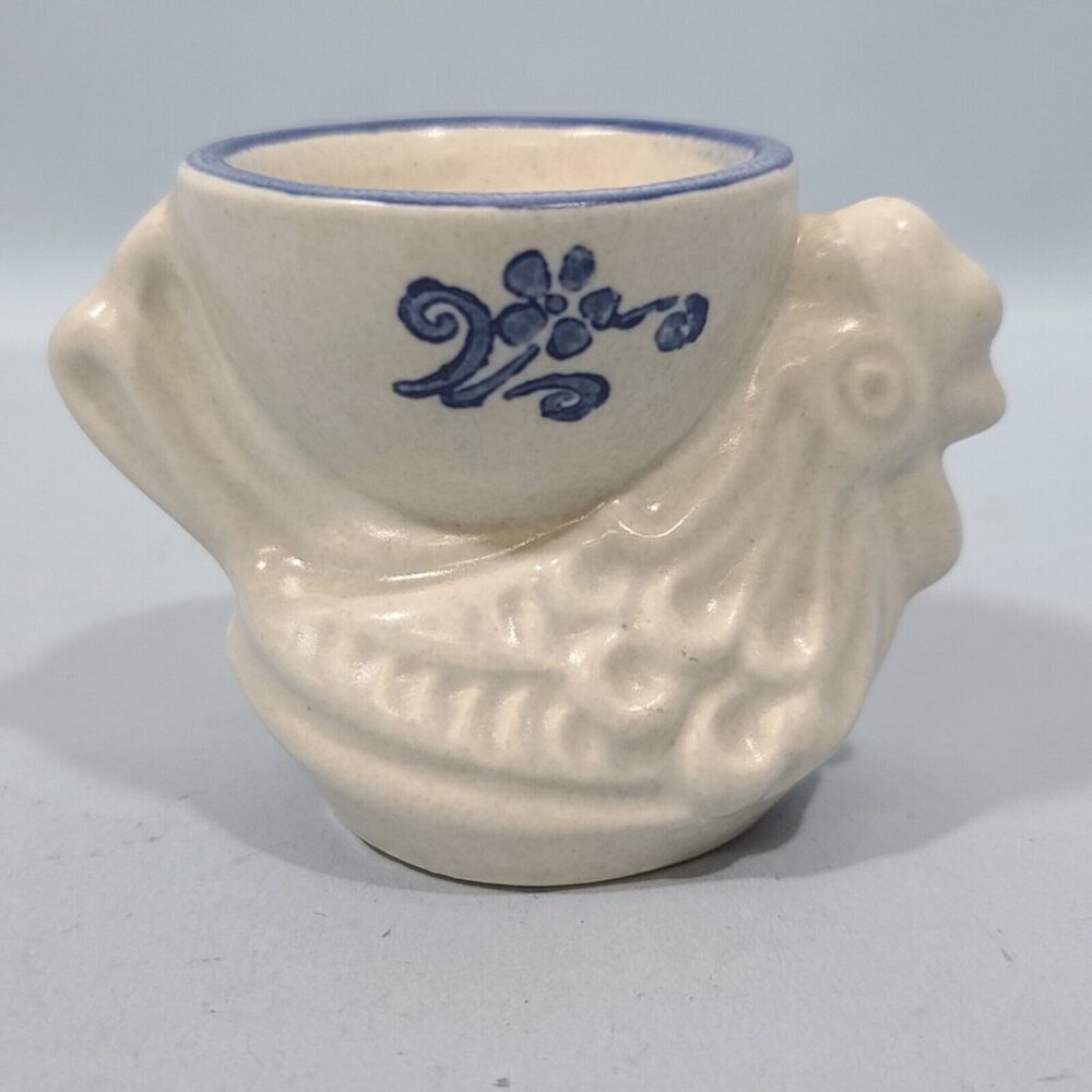 Pfaltzgraff Yorktowne Stoneware Egg Cup Chicken Hen Vintage Discontinued